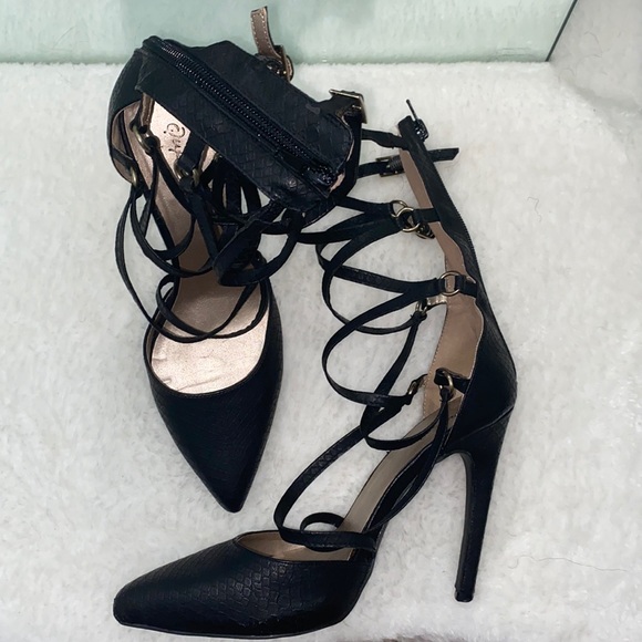 Black Strappy Heels - Picture 1 of 1